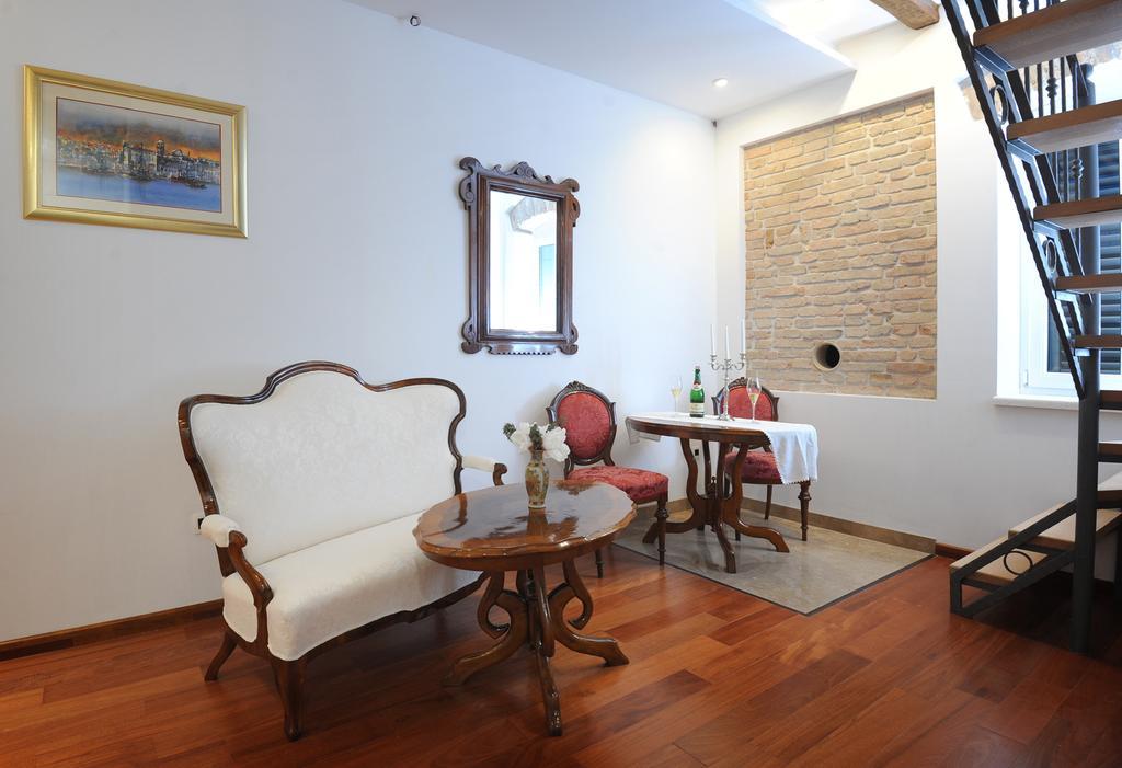 Apartments Felicitas スプリト 部屋 写真